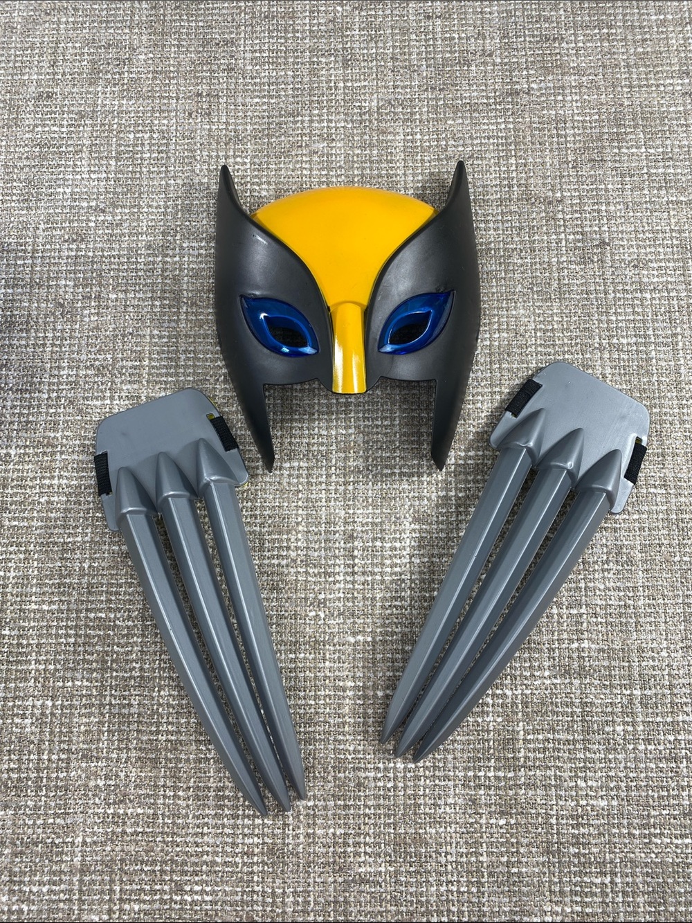 Yellow and Gray Wolverine Mask with Silver Claws